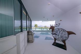 play hotel