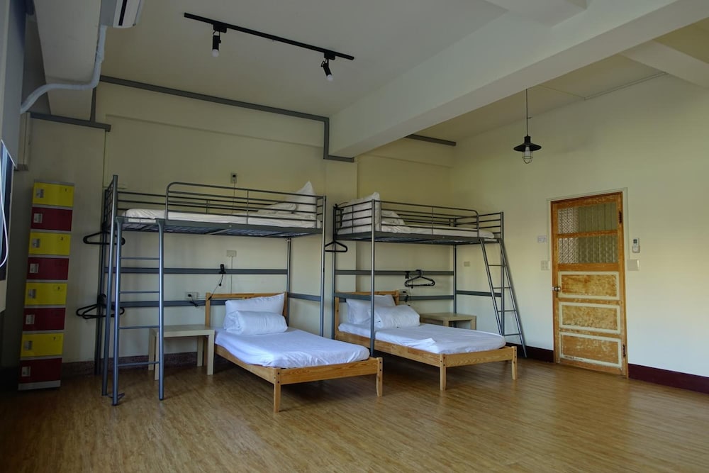 chiayi petite hostel