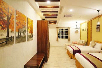 sin sin hotel iii