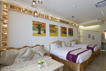 sin sin hotel iii
