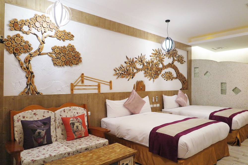sin sin hotel iii