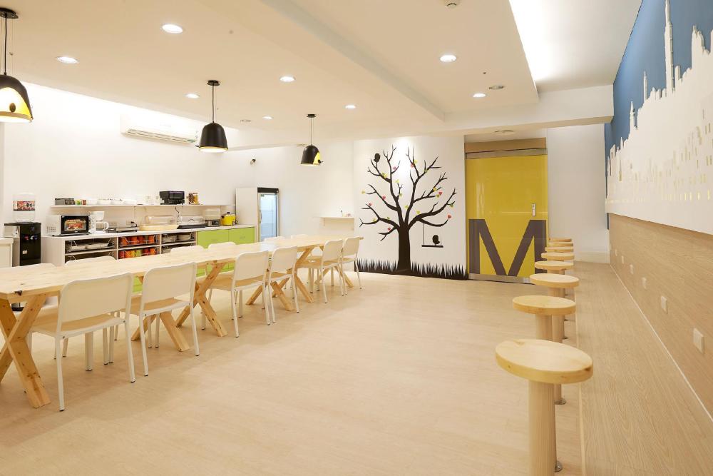 ease single inn hostel