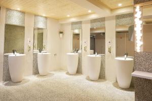 ease single inn hostel