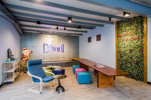 dwell hostel