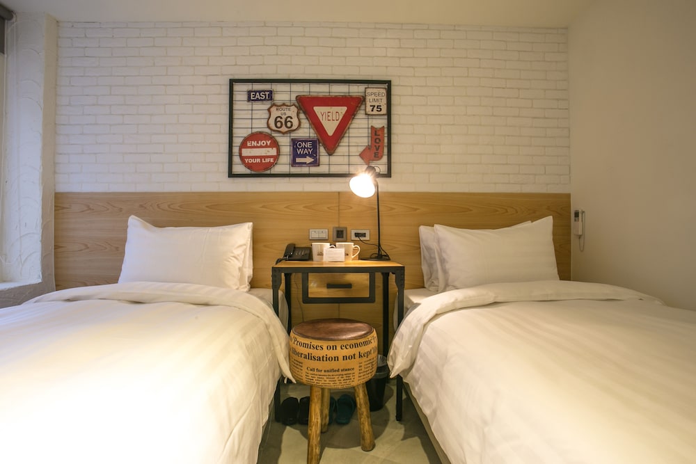 re change hotel taipei