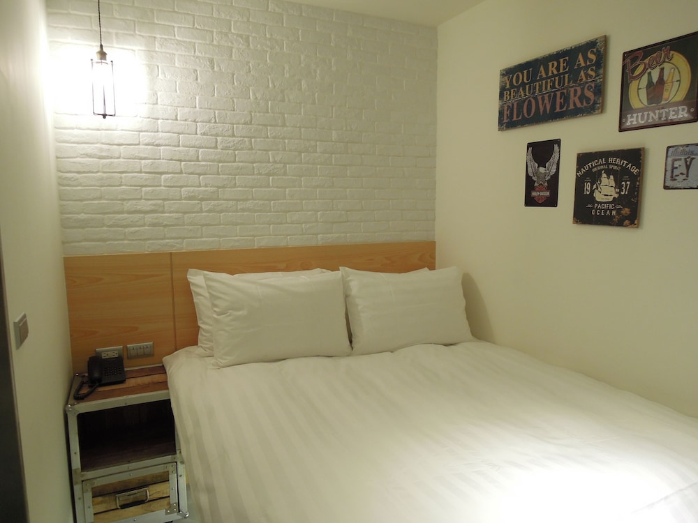re change hotel taipei