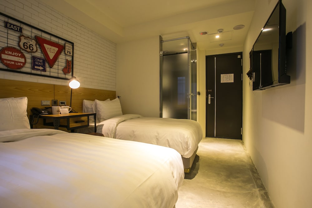 re change hotel taipei