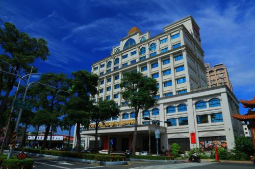 royal gold hotel