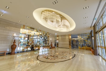 Royal Gold Hotel,Kaohsiung>>Fengshan,4 star