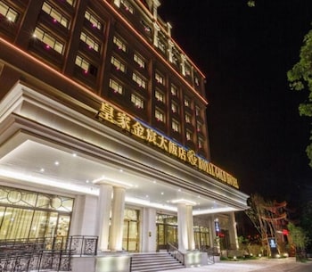 Royal Gold Hotel,Kaohsiung>>Fengshan,4 star