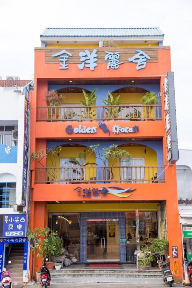 golden ocean azure hotel