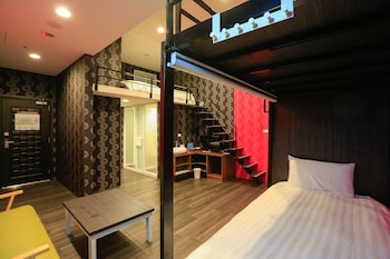 ch place x hotel