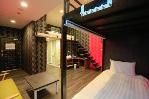 ch place x hotel