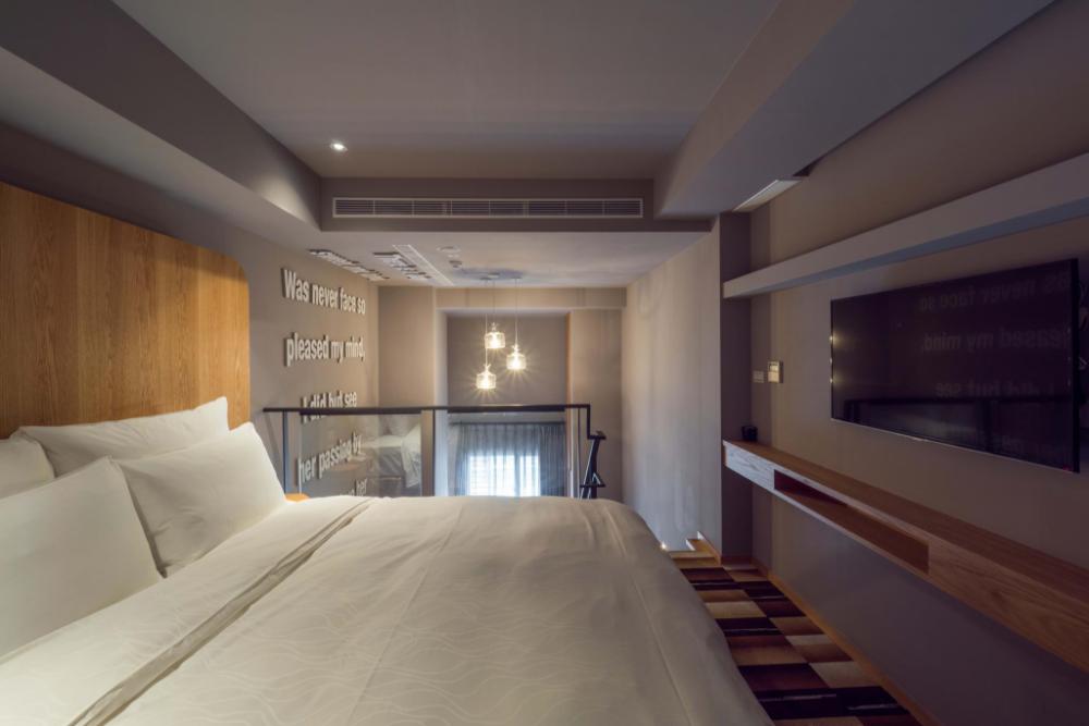 watermark hotel kaohsiung station