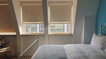 chill roof