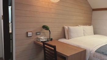 chill roof