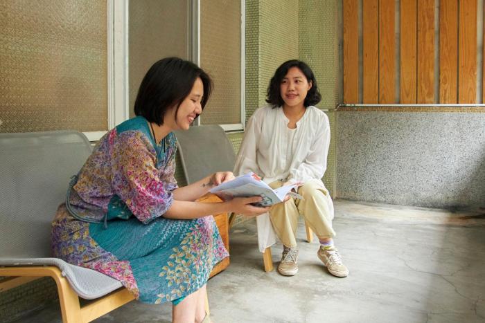 owlstay flip flop hostel garden