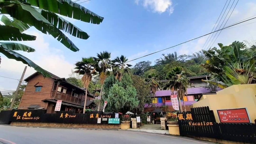 no 26 corner villa resort