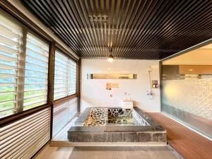 wulai sunglyu spring resort