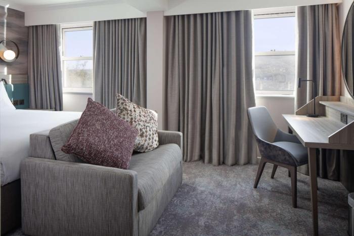 doubletree by hilton bath