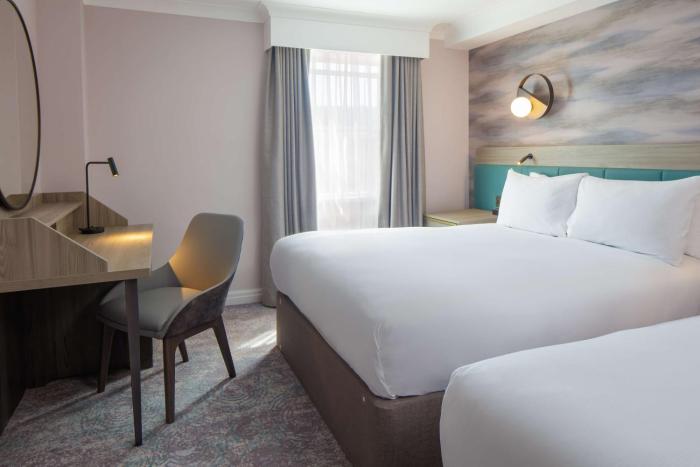 doubletree by hilton bath