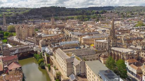 doubletree by hilton bath