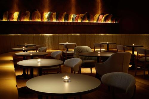 doubletree by hilton bath
