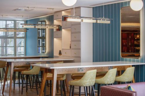 doubletree by hilton bath