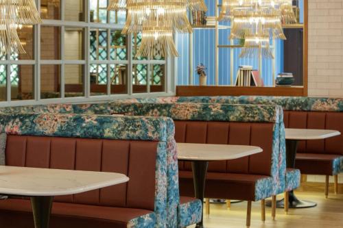 doubletree by hilton bath