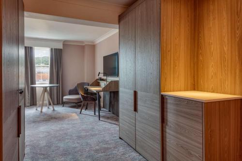 doubletree by hilton bath