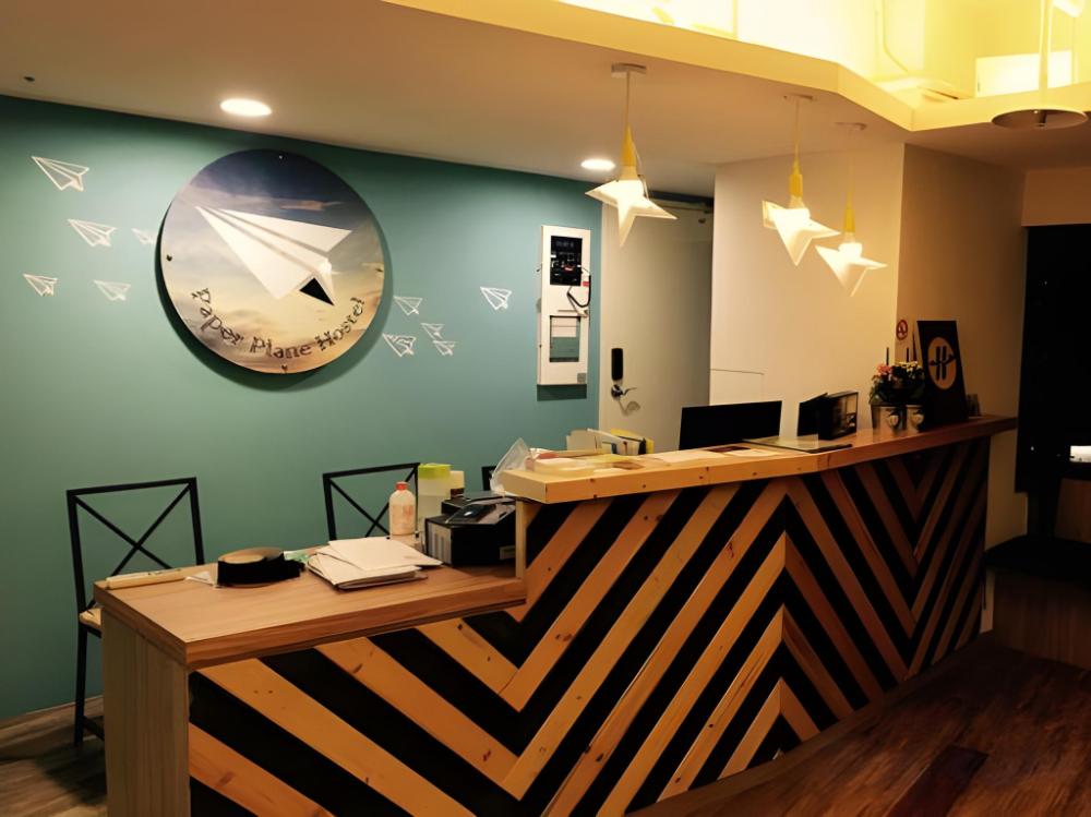 paper plane hostel