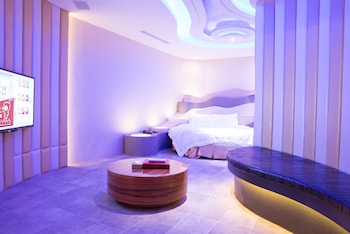 all ur boutique motel hua lian branch