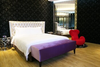 all ur boutique motel hua lian branch