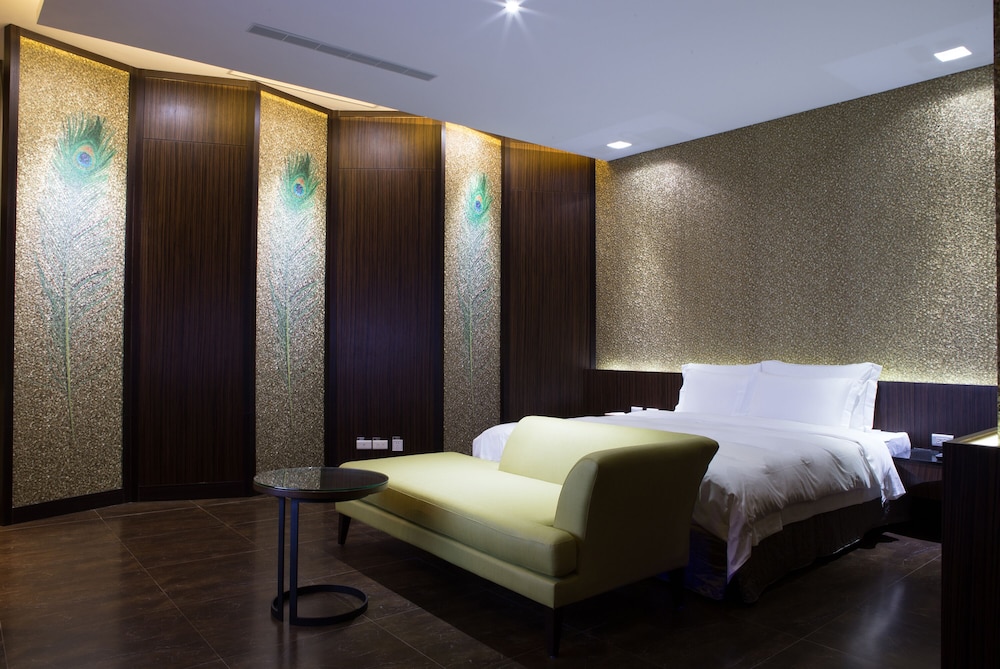 all ur boutique motel hua lian branch