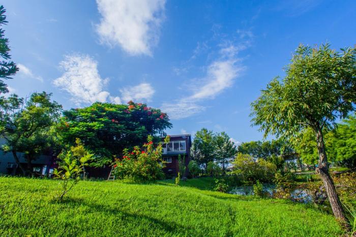 green forest villa