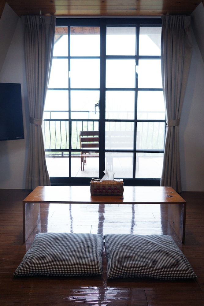 artisan hostel
