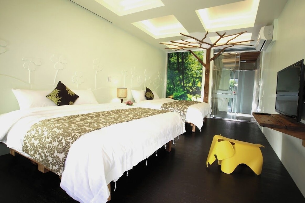 artisan hostel