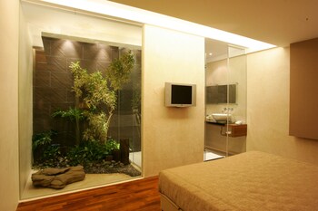 Timing House,Nantou City>>Nantou,3 star