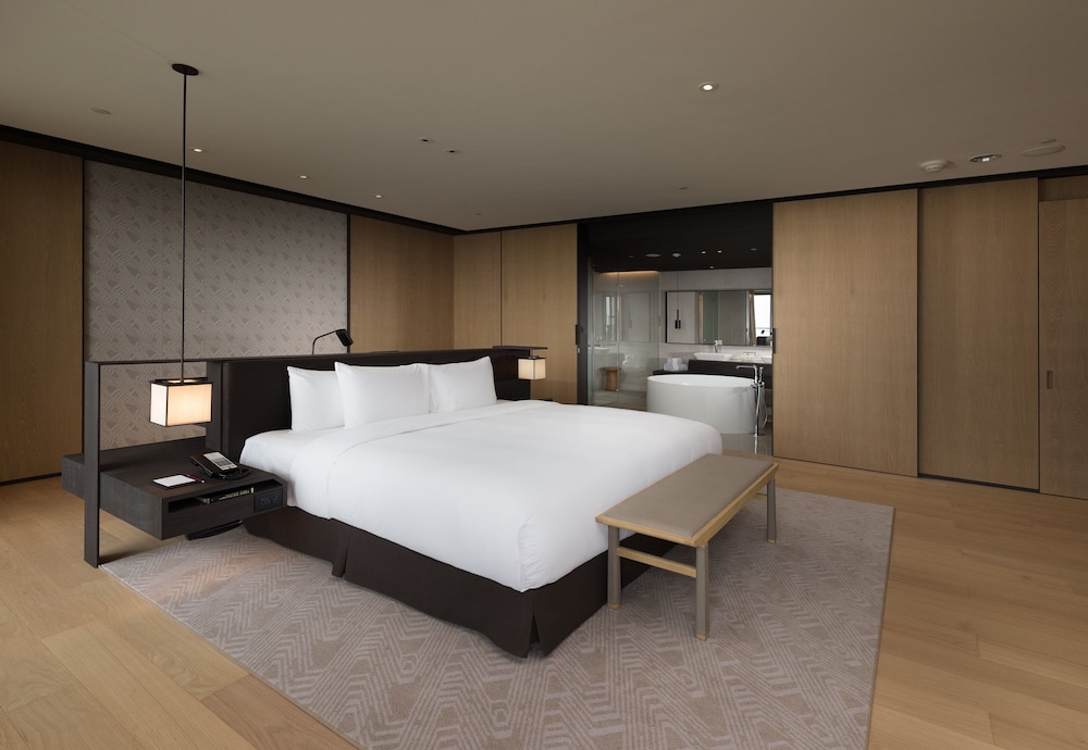 crowne plaza tainan by ihg
