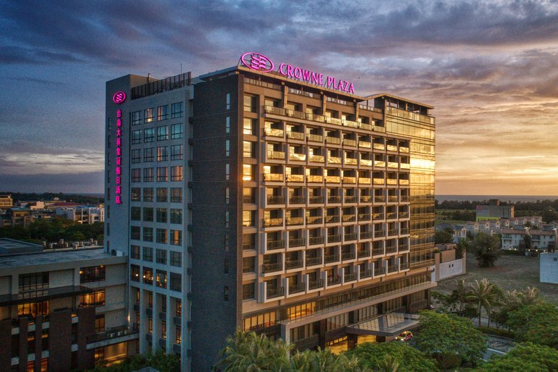 crowne plaza tainan by ihg