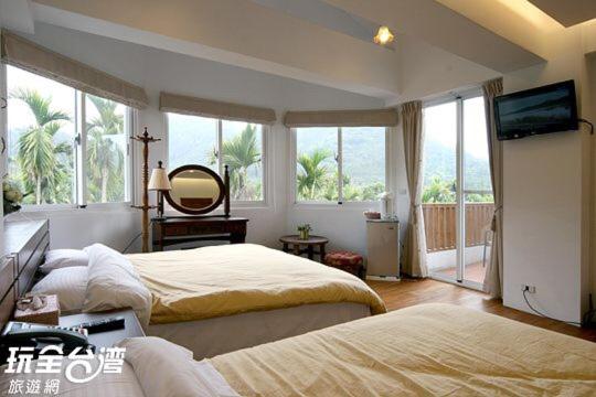 nunu haus guest house