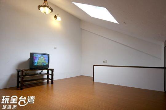 nunu haus guest house