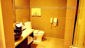 discovery motel tucheng