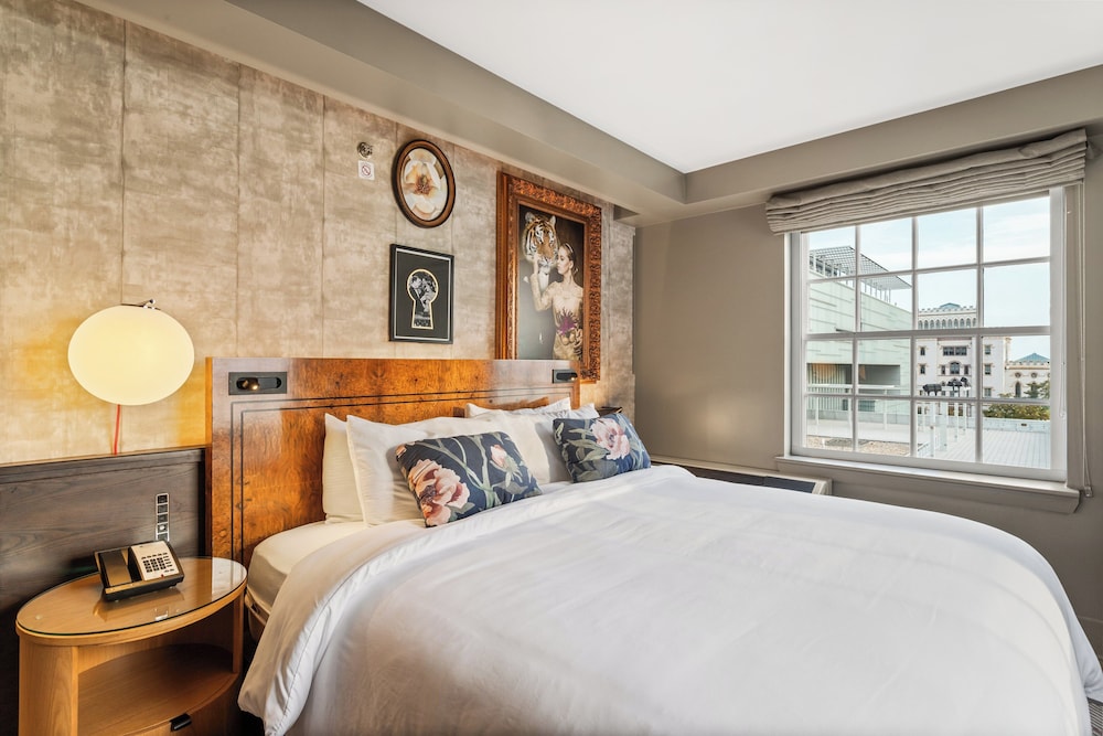 hotel indigo baton rouge downtown by ihg