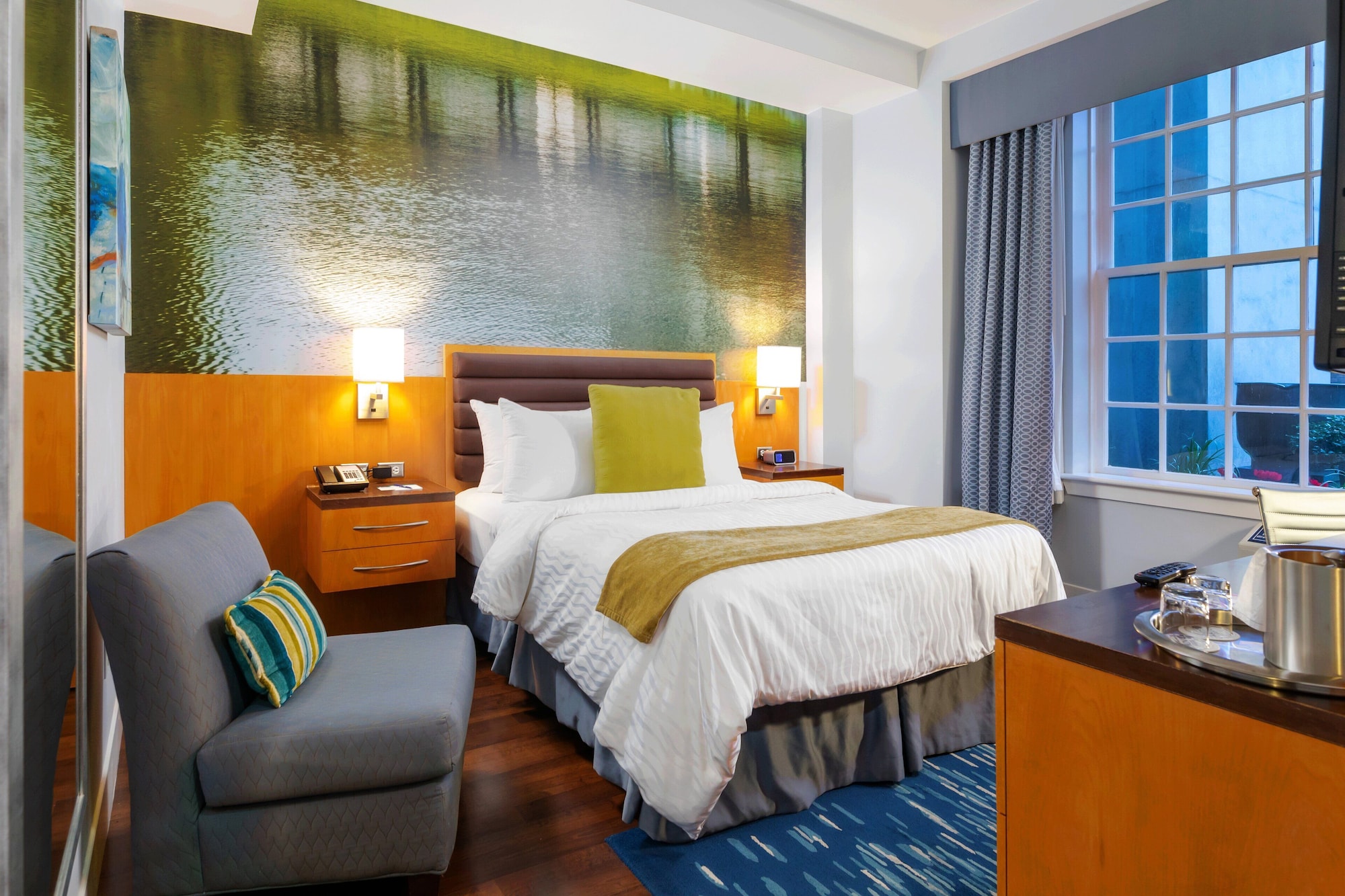 hotel indigo baton rouge downtown by ihg