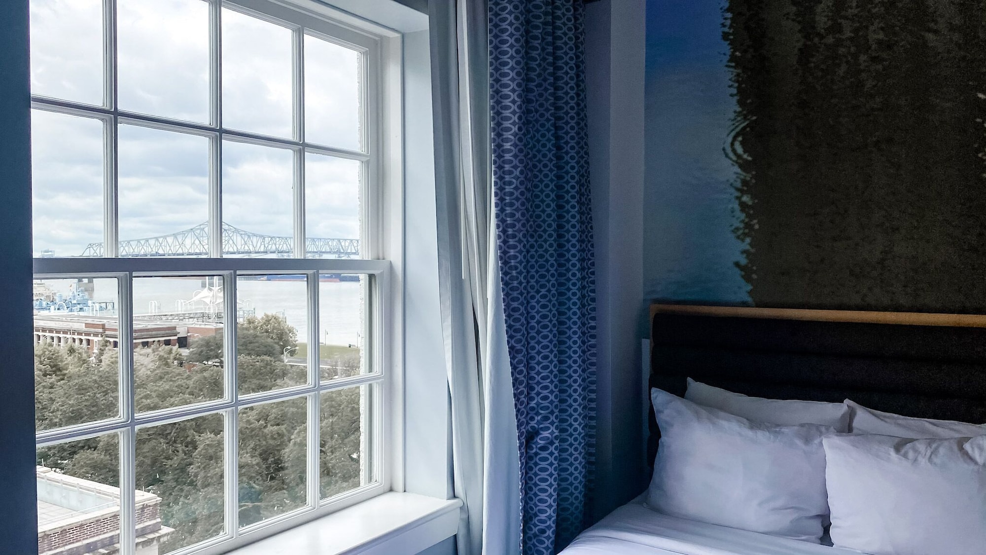 hotel indigo baton rouge downtown by ihg