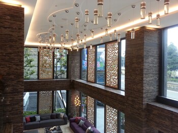 imperial dynasty exquisite hotel