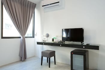 live in the happiness