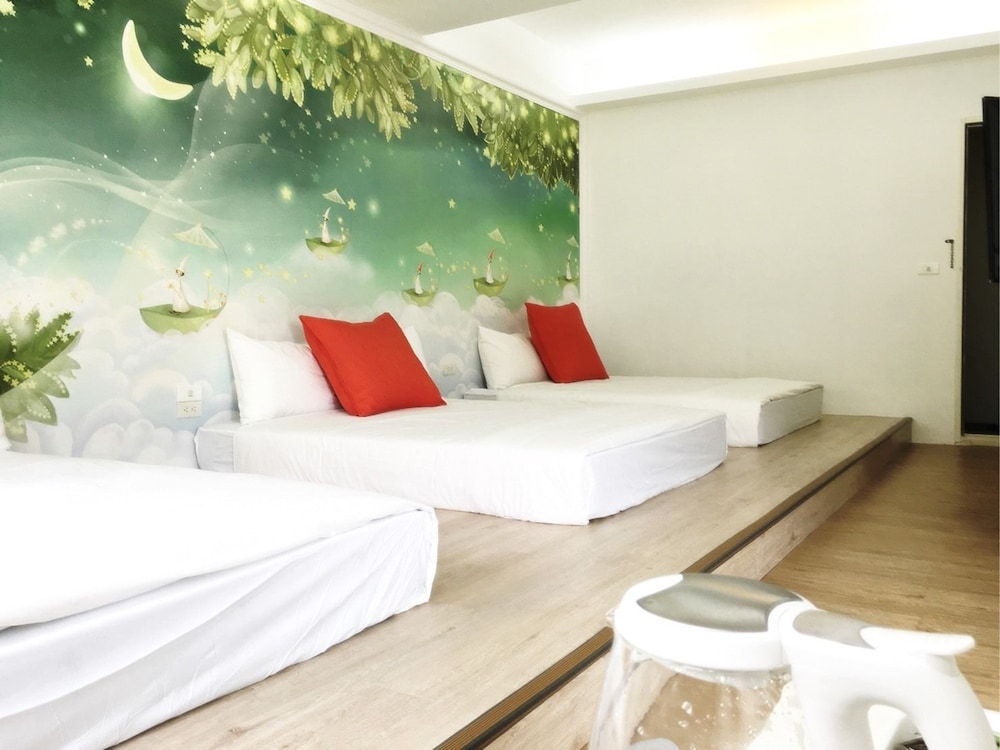 live in the happiness