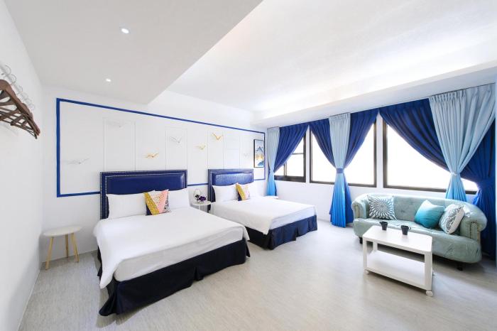 live in the happiness